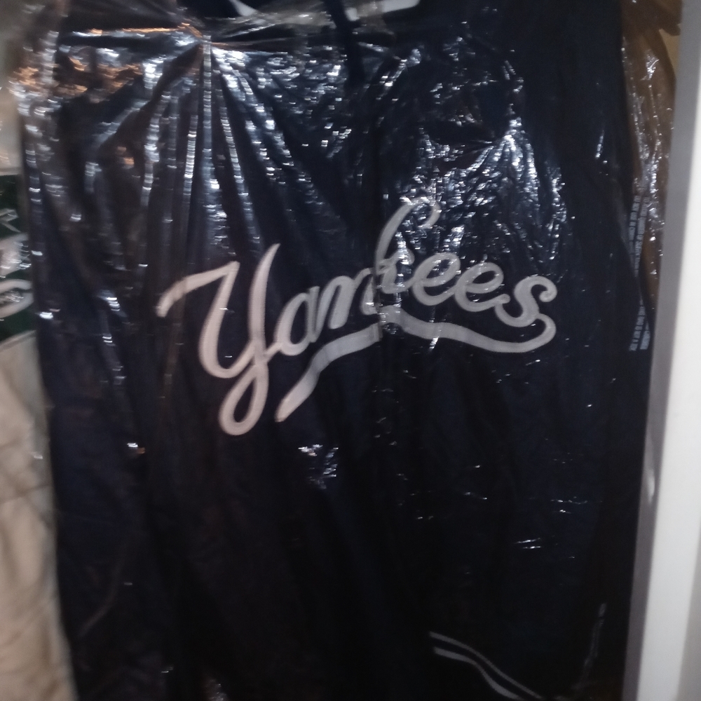 Navy blue yankees jacket